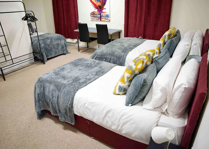 Abington Ccc Villa - Sleeps 15, Balcony, Shower Jets, Cinema & Game Room, Baby Room, Pool Table, Ps5, 30 Games, Wii, Library, Parking, 5 Rooms