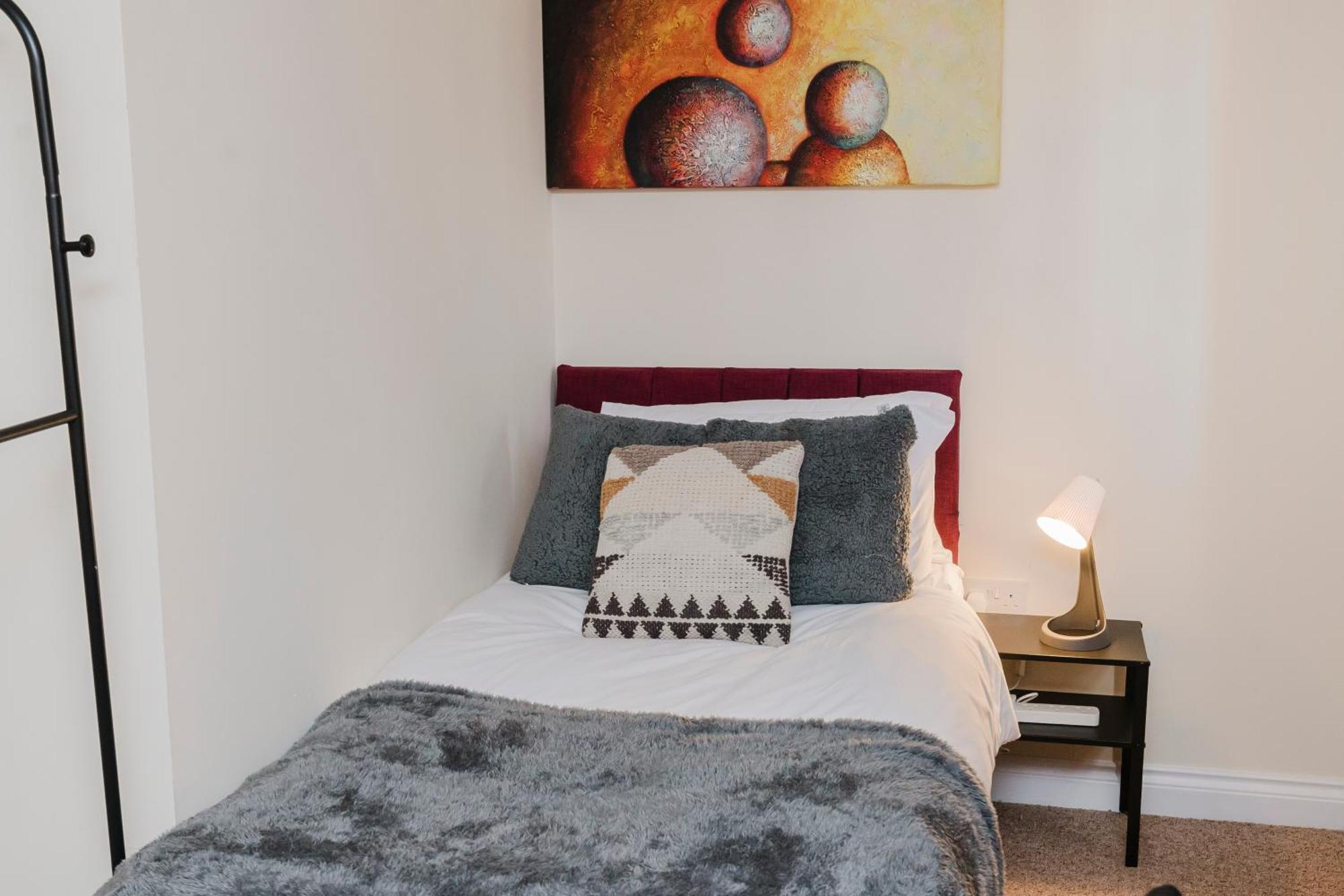 Abington Ccc - Sleeps 15, Balcony, Shower Jets, Cinema & Game Room, Baby Room, Pool Table, Ps5, 30 Games, Wii, Library, Parking, 5