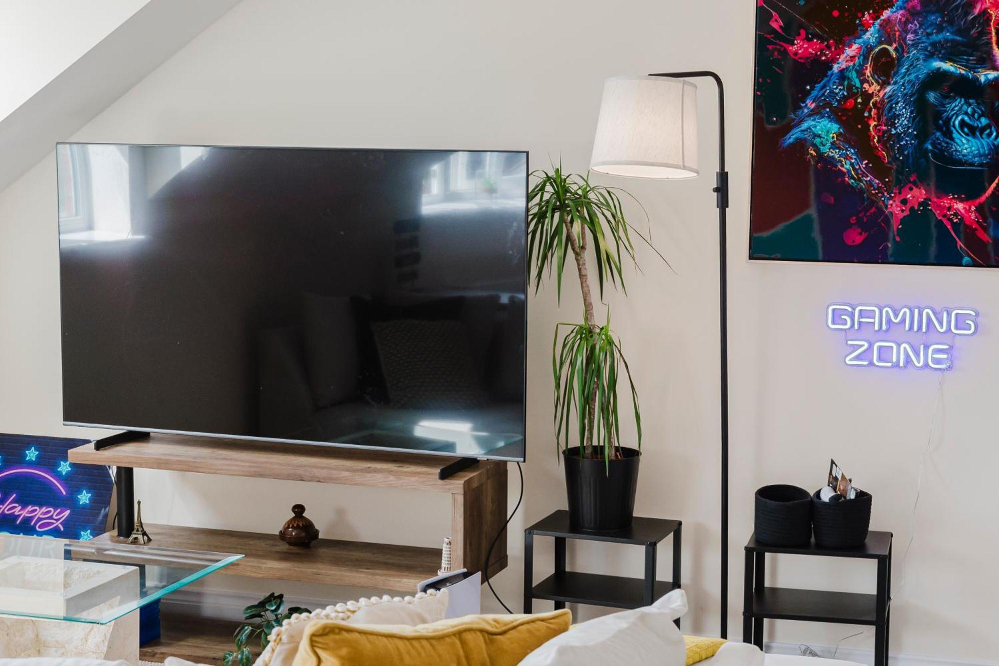 Abington Ccc - Sleeps 15, Balcony, Shower Jets, Cinema & Game Room, Baby Room, Pool Table, Ps5, 30 Games, Wii, Library, Parking, 5 Villa