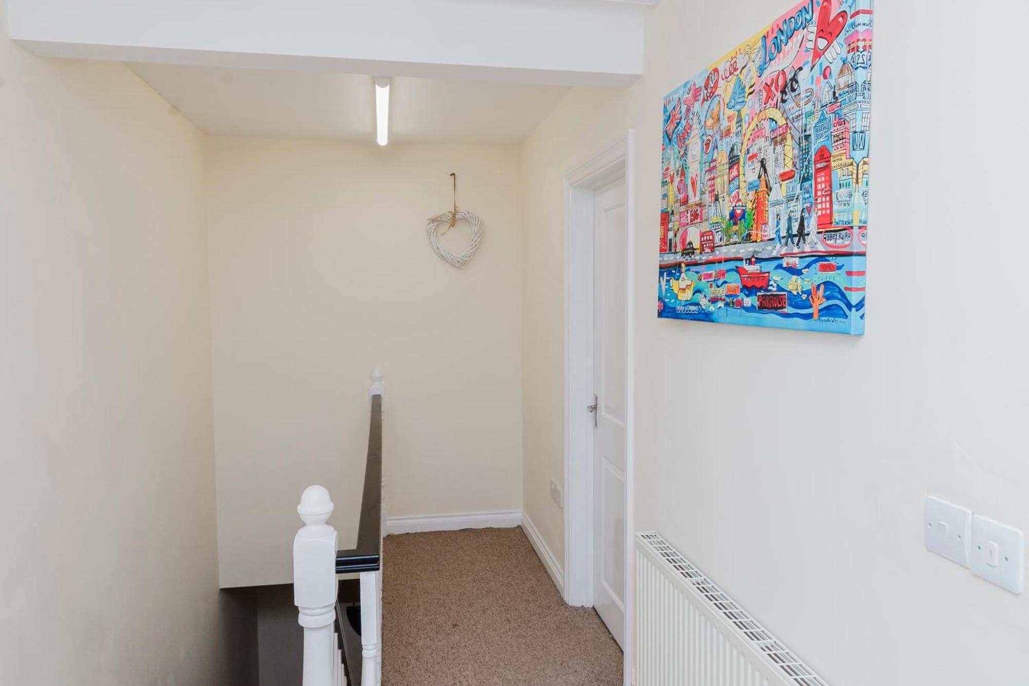 Abington Ccc - Sleeps 15, Balcony, Shower Jets, Cinema & Game Room, Baby Room, Pool Table, Ps5, 30 Games, Wii, Library, Parking, 5 Villa