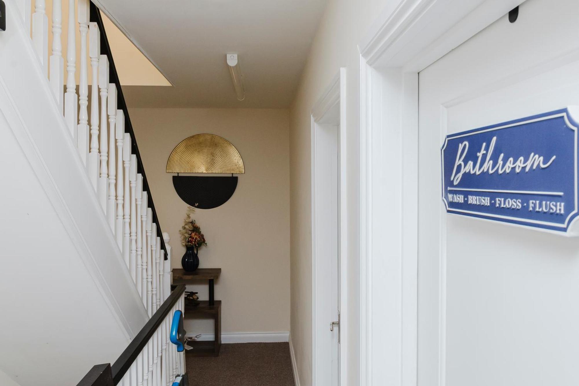 Abington Ccc - Sleeps 15, Balcony, Shower Jets, Cinema & Game Room, Baby Room, Pool Table, Ps5, 30 Games, Wii, Library, Parking, 5 Villa